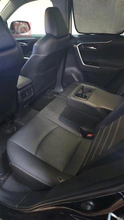 تۆیۆتا ڕاڤ 4